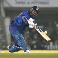 Pant hasn’t got his tempo right in T20 cricket: Vettori