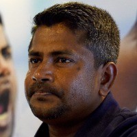 Rangana Herath tests positive for Covid-19 upon arrival in New Zealand