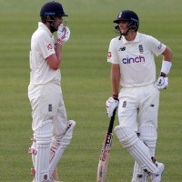 Sibley and Root stand between India and an imminent victory 