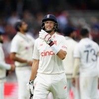 A gritty Joe Root stands as the barrier for India again