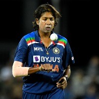 Beams calls for India-Australia series to be named after Goswami, Fitzpatrick