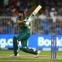 Pakistan top the group with a resounding 72-run win against Scotland