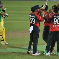 Bangladesh dismantle Australia with spin to take 1-0 lead