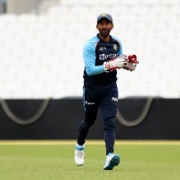 SMAT 2021-22: Wriddhiman picked in Bengal squad, Goswami ignored