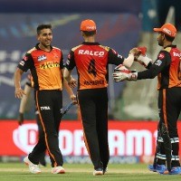 Spirited SRH stun indolent RCB to dent latter’s top-two hopes