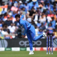 Kuldeep needs the backing of senior pros like Kohli and Rohit: Coach