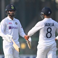 Iyer, Jadeja punish tired New Zealand as India take control in Kanpur
