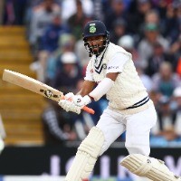 Pujara, Rahul and the throwback to old times