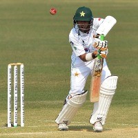 Abid Ali admitted to hospital after complaining of chest pain while batting