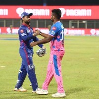 Rajasthan up against formidable Delhi to push their case for Play-offs 
