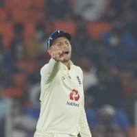 Root wants England to be 'brave' against Indian spinners