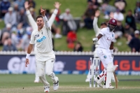 New Zealand closes in on victory in 2nd test vs West Indies