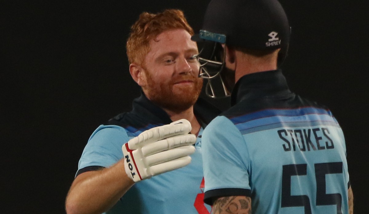 Sixes galore as England hammer India in second ODI