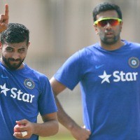 Expect Ashwin, Jadeja to play in 'boiling hot' Southampton weather: Gavaskar