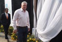 PSL resumes with touching tribute to Dean Jones