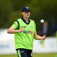 Gareth Delany to undergo knee surgery