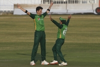 Shaheen Shah leads Pakistan's victory despite Taylor's hundred