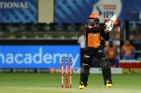 SRH likely to "wait and watch" on Wriddhiman Saha's groin niggle