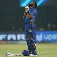 Second-highest run chase, fastest fifty for Pollard, and more