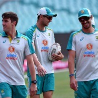 "Didn't know a foreign substance was taken to the field" - Australian bowlers issue joint statement