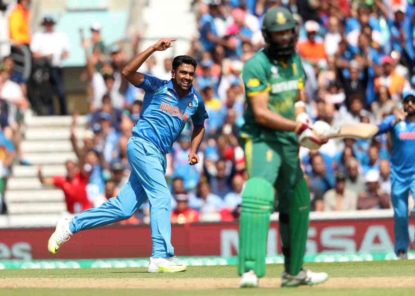 Get him back, Hogg says batting for Ashwin's return to ODI squad