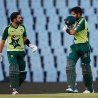 Babar's masterclass propels Pakistan to record T20I chase