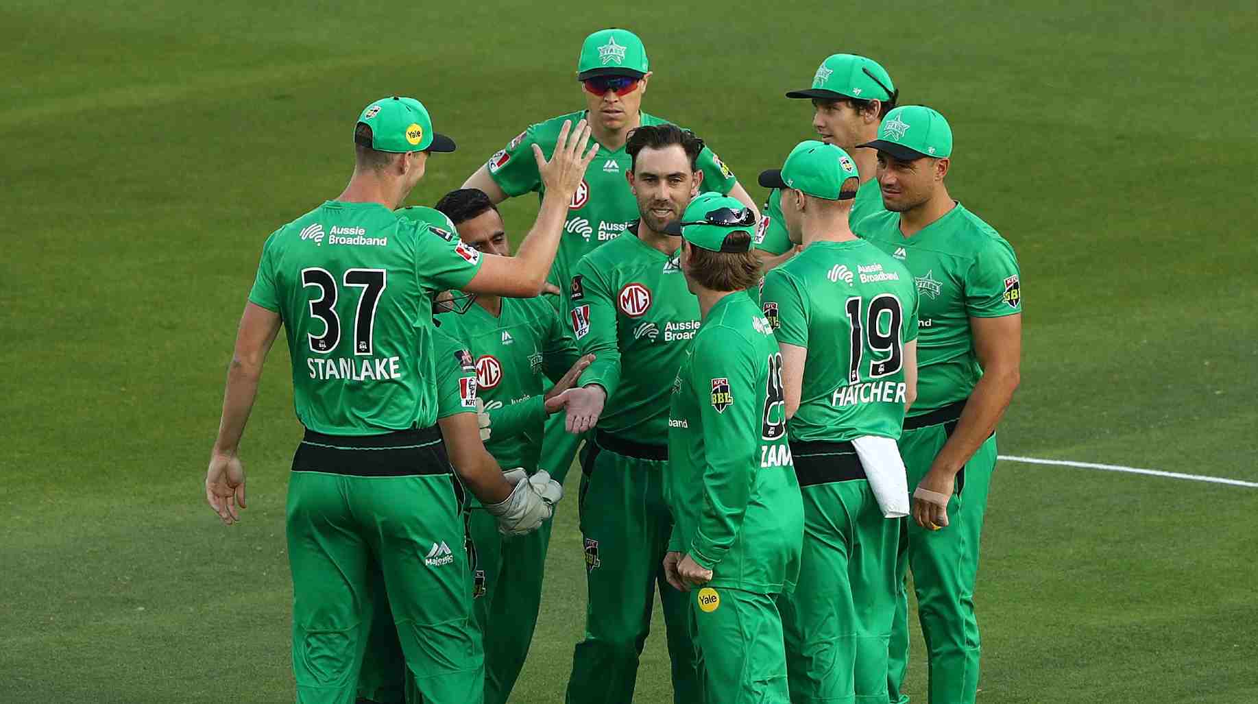 Stars aim to topple depleted Renegades as finals race hots up