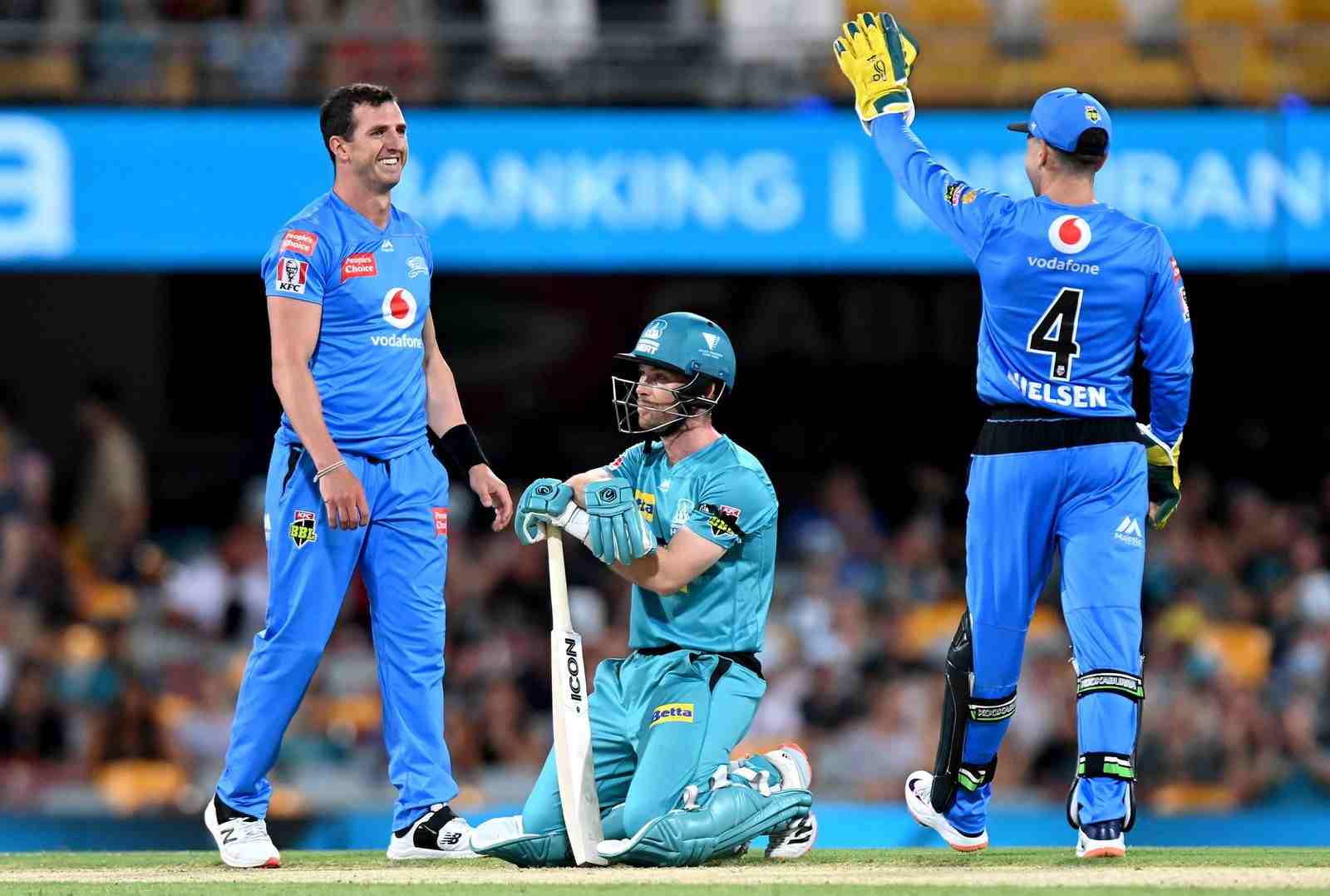 Heat slump to third successive defeat despite Peirson's heroics