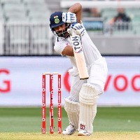 Will not shy away from opening the innings, if asked: Vihari