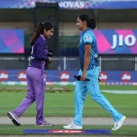 Players told to be ready for 2021 Women’s T20 Challenge cancellation
