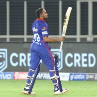 Shaw slams six fours, registers fastest 50 after Russell becomes fastest to 6k T20 runs