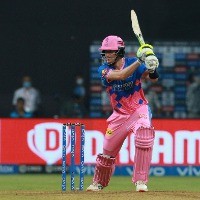 Morris, Miller eventual difference as Royals scamper home in bowler-dominating Wankhede thriller