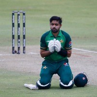Babar ends Kohli's reign to become No. 1 ranked ODI batsman