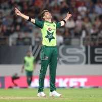 Shahid Afridi's daughter to get engaged to Shaheen