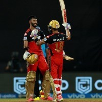 Virat becomes the first to 6000 runs and Padikkal becomes the third youngest to a ton