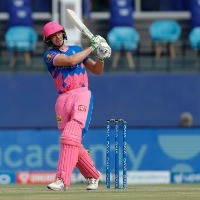 Buttler carnage blows Sunrisers Hyderabad into smithereens