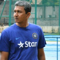 Bangar appointed RCB batting consultant