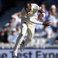 Archer picks up two wickets on his return to competitive cricket