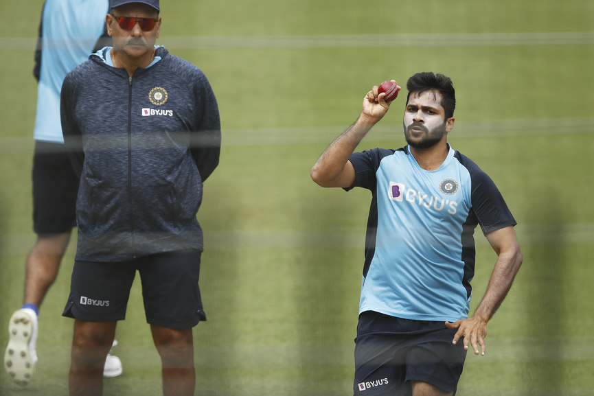 Shardul likely to play in Sydney Test, Umesh out of series