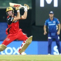 RCB prevail through AB’s brilliance, yet again