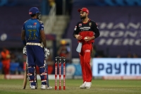 Unlike Gambhir, Sehwag backs Kohli to stay on as RCB captain