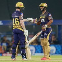 Rana's love-affair with ducks and Morgan breaches 7000