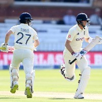 Root, Burns lead England's fightback after bowlers turn tide 