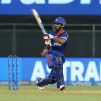 Entire DC team doing well, not dependent on any one player: Dhawan