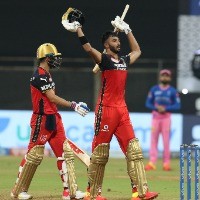 Centurion Padikkal, Kohli clobber RR as RCB make it four in four
