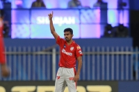 Took cue from RCB bowlers by observing them: M Ashwin