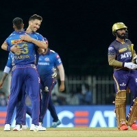 Inexplicable approach see KKR bottle a chance to beat MI