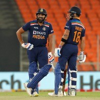 BCCI contracts: Kohli, Bumrah, Rohit retained in top bracket; Hardik promoted to grade A