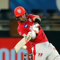 RCB wanted a player of Maxwell's quality in the middle, death overs: Hesson