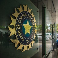 Vivo to sponsor IPL 2021 as bids for transfer of rights not upto expectations: BCCI source
